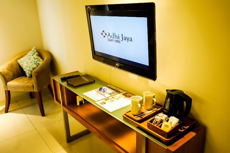 Holiday Inn Express Bali Sunset Road By Ihg Kuta Lombok Eksteriør billede