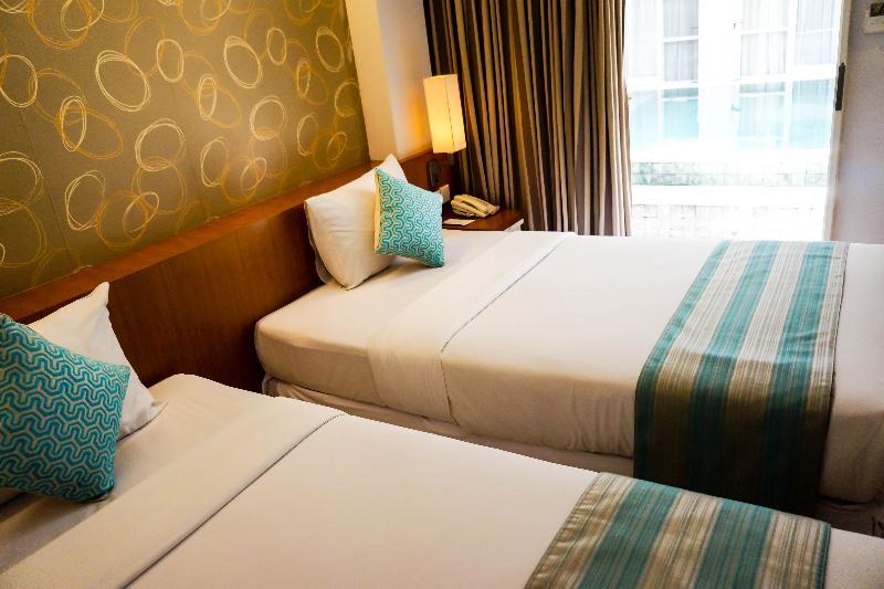 Holiday Inn Express Bali Sunset Road By Ihg Kuta Lombok Eksteriør billede